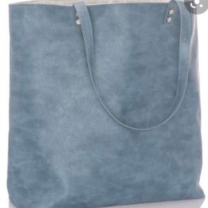 Thirty one Around Town Tote in Denim Distressed Pebble